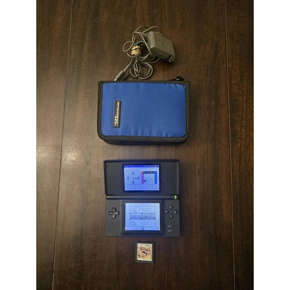 Nintendo DS Lite Blue Carry Pack Charger‎ + Game Bundle